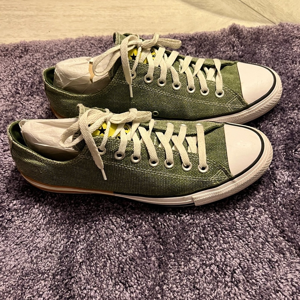 Converse Safe Green Lo Top Sneakers-Men 9.5 /Women 11.5/Great pre-loved-